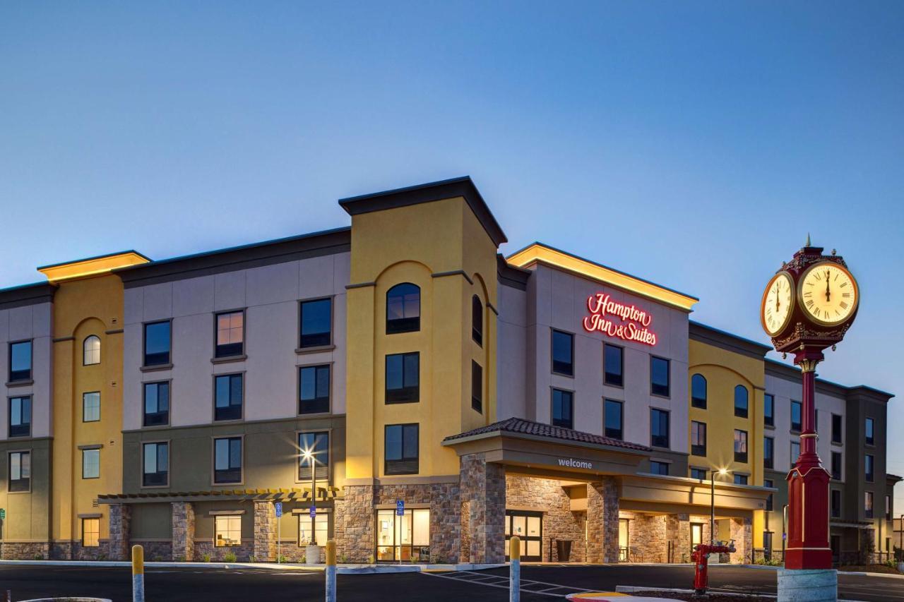 Hampton Inn & Suites Marina Εξωτερικό φωτογραφία