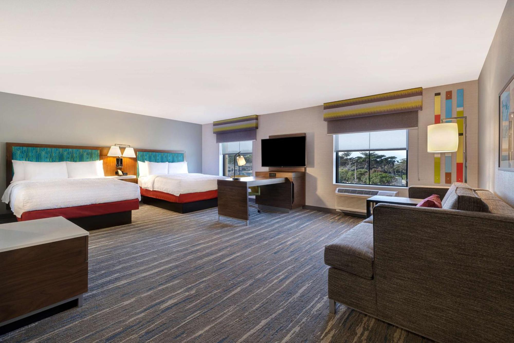 Hampton Inn & Suites Marina Εξωτερικό φωτογραφία